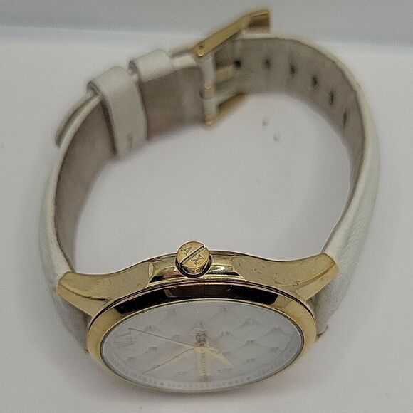 Armani Exchange AX5207 Womens White Leather Analog Dial Quartz Wrist Watch BC500 - Picture 8 of 11
